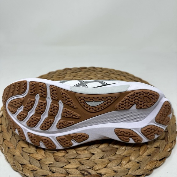 ASICS Gel Kayano 30 Running Shoes White Black Size 8.5 Women’s - Picture 3 of 8